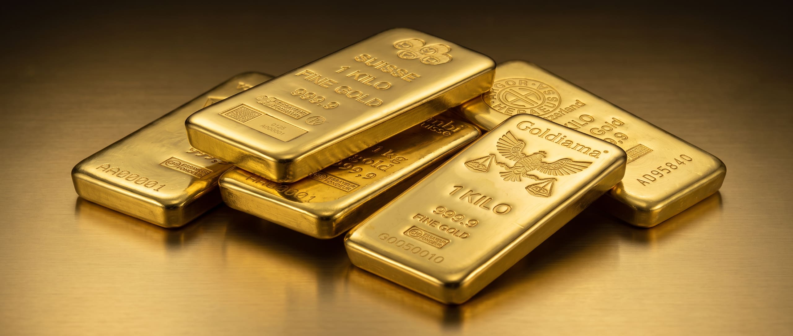 Gold bullion trading floor at Goldiama Dubai